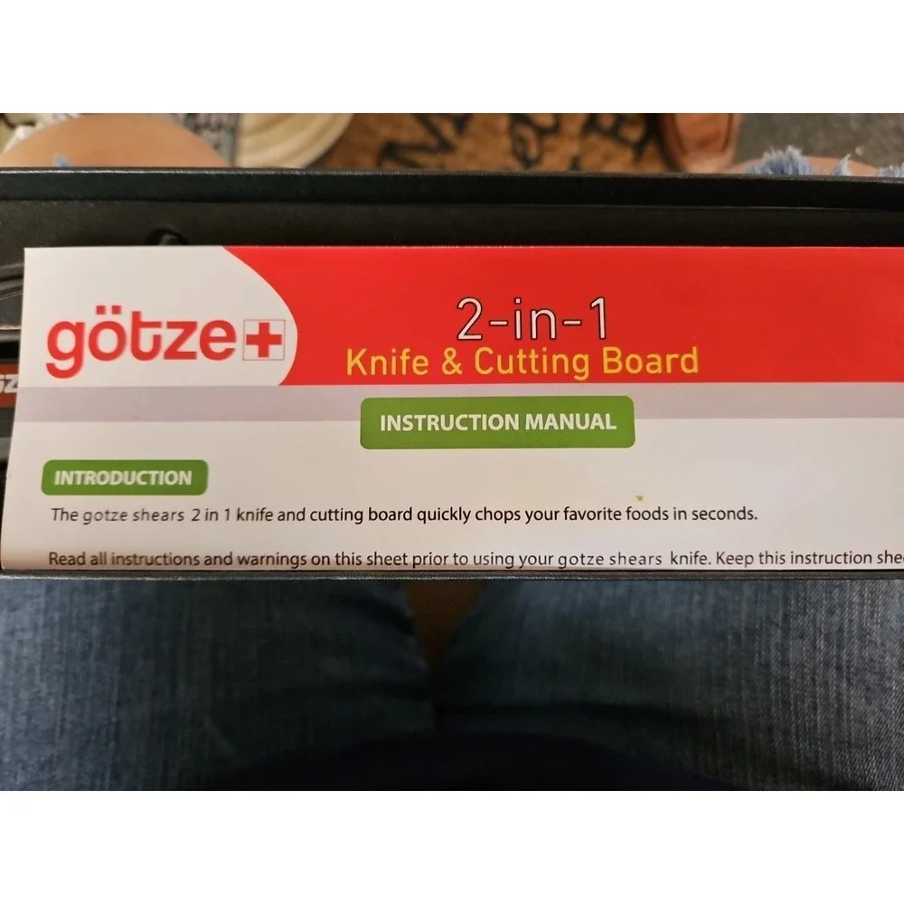 GOTZE Ultimate 2-IN-1 Knife & Scissors Cutting‎ Board Stainless Smart Cutter New